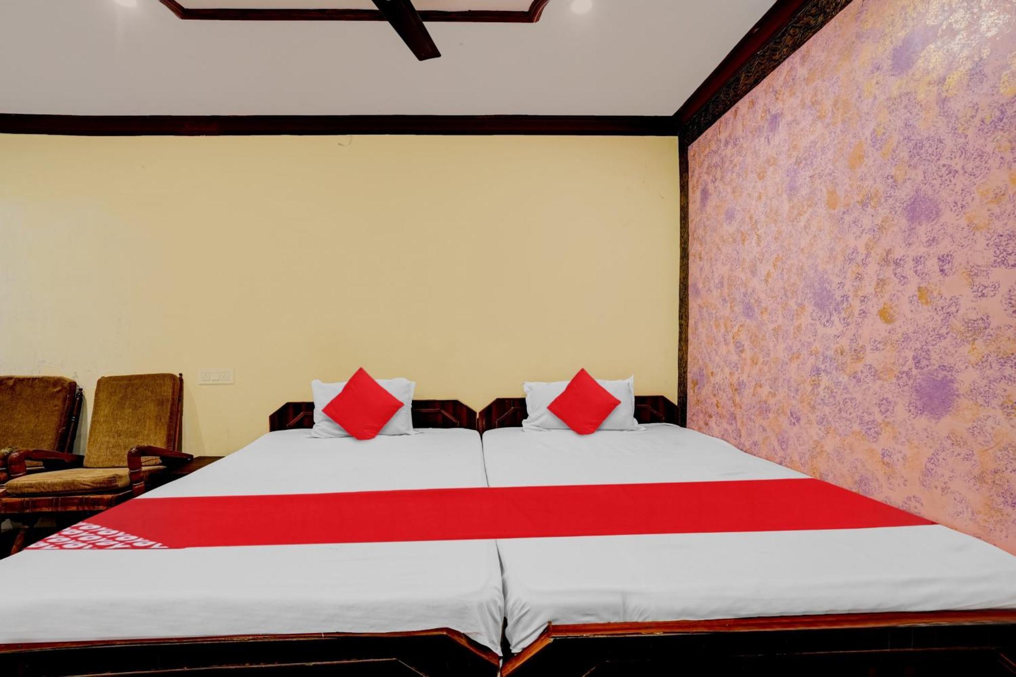Oyo Royal Visakha Beach Guest House Visakhapatnam Eksteriør bilde