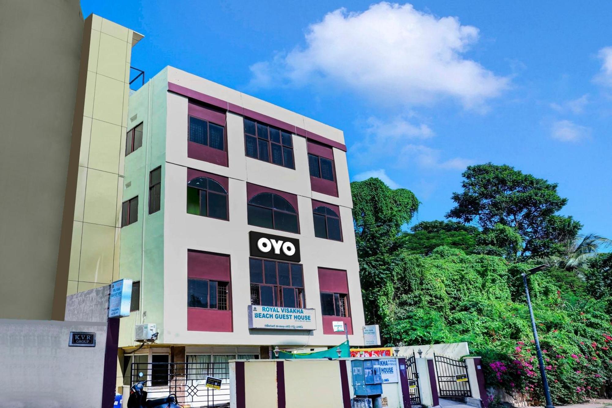 Oyo Royal Visakha Beach Guest House Visakhapatnam Eksteriør bilde