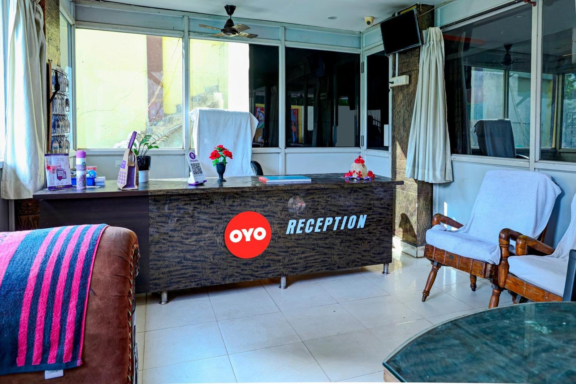 Oyo Royal Visakha Beach Guest House Visakhapatnam Eksteriør bilde